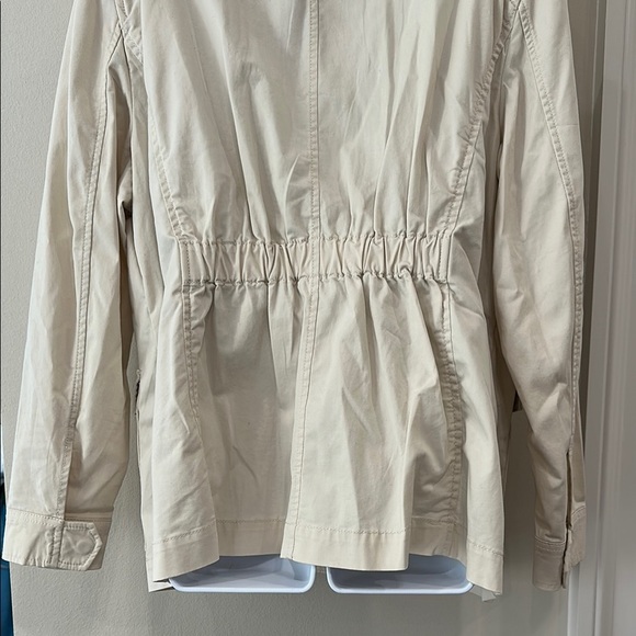 NWT Women's Cream Banana Republic Jacket- XL - Picture 10 of 11